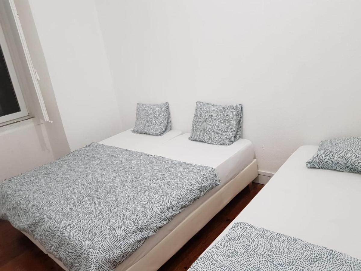7 Luz Hostel Лісабон Екстер'єр фото